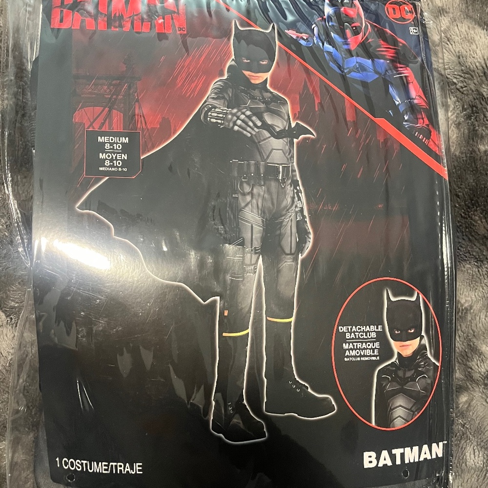 Boys Batman Costume M  8/10